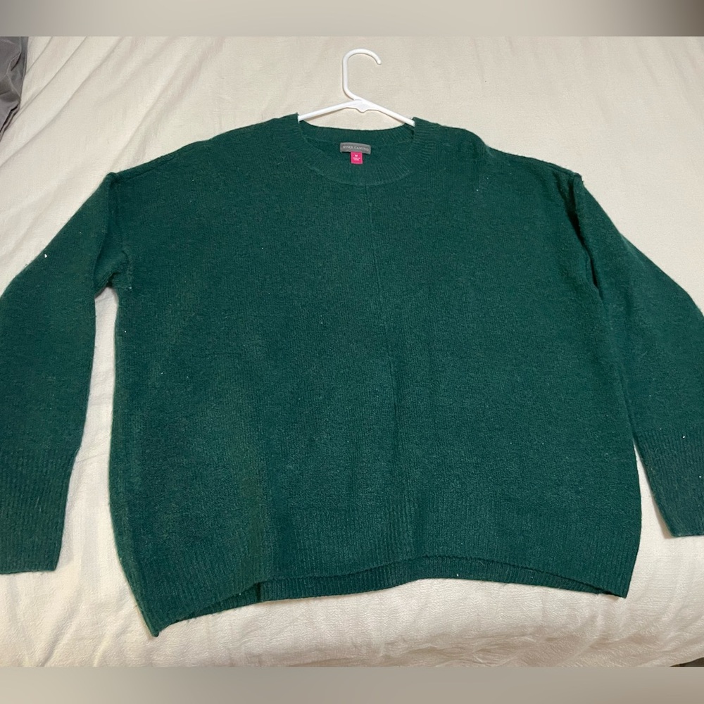 Green oversized sweater